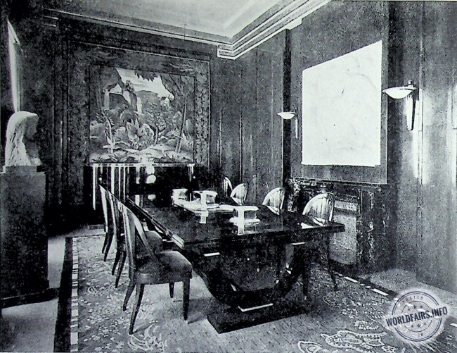Salle à manger, Ruhlmann