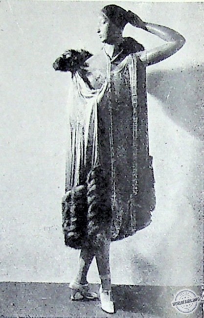 Robe de Bernard. Mannequin de Vigneau (Siégel, éditeur)