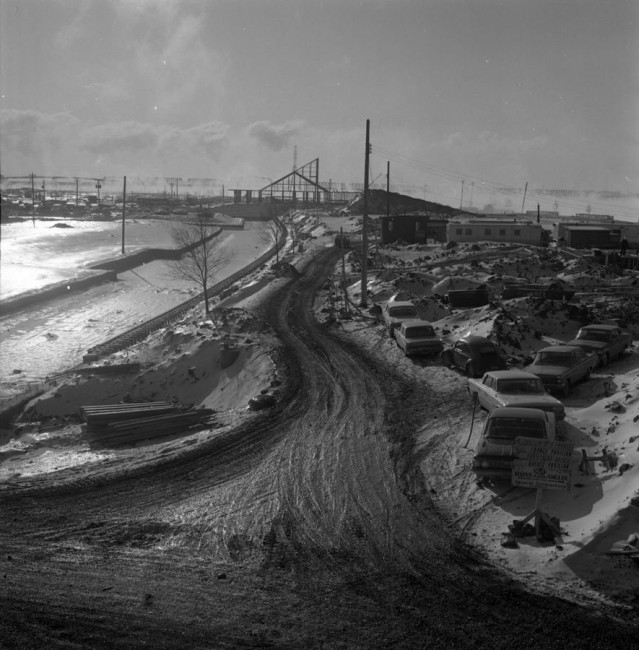 Chantier de l'Expo 67<br />©Henri Rémillard<br />Bibliothèque et Archives nationales du Québec