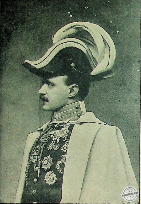 M. De Villalobar<br />Commissaire adjoint de l'Espagne.