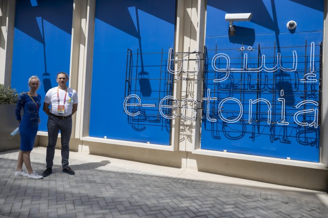 Pavilion staff outside the Estonia Pavilion<br />©Mahmoud Khaled/Expo 2020 Dubai