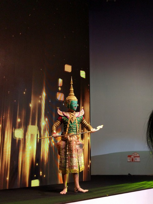 Thai Dancer Thailand Pavilion ©Mandy