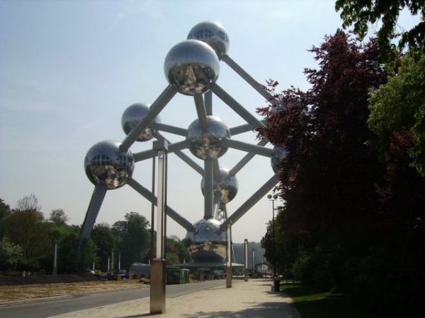 atomium4-petit.jpg